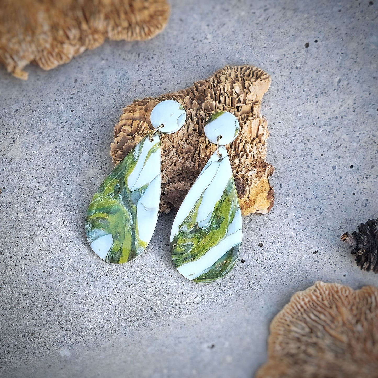 Ohrringe "White Forest" - Wildes Wiesel | wild & kulinarisch