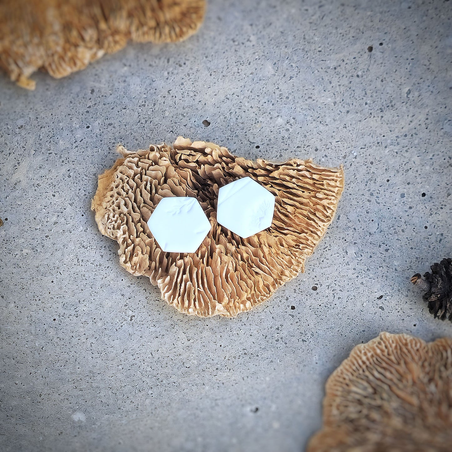 Ohrstecker "White Meadow" - Wildes Wiesel | wild & kulinarisch