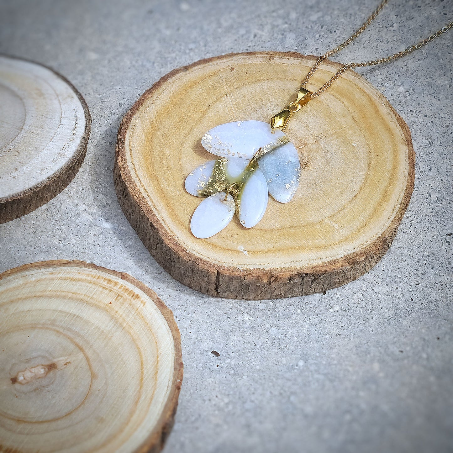 Halskette "Delicate Leaves" - Wildes Wiesel | wild & kulinarisch